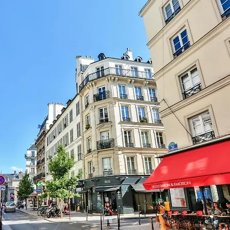 Marais Chic Heart Of Paris, Premium Location !
