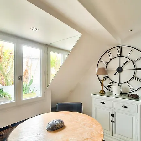 Marais Chic Heart Of Paris, Premium Location ! Apartment